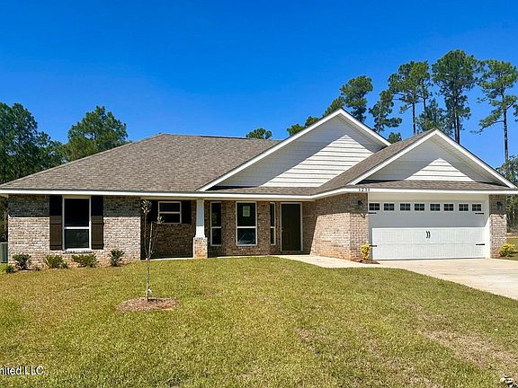 2nd image of 6288 Emerald Lake Dr