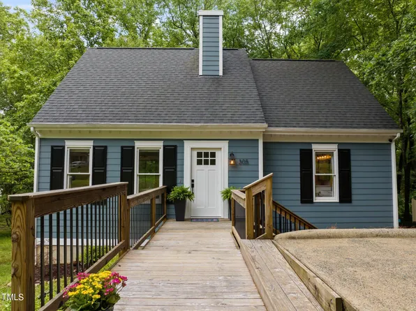 305 Forbush Mountain Dr, Chapel Hill, NC 27514
