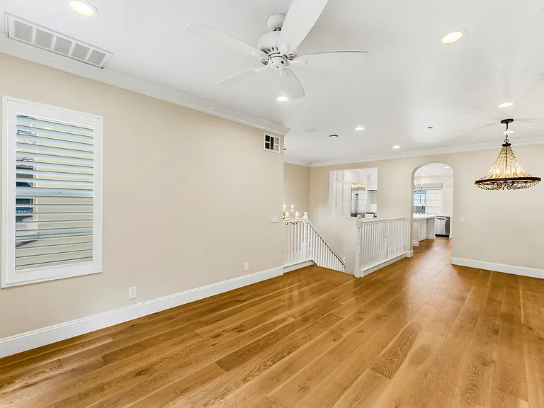 21261 Baeza Cir — Photo 32