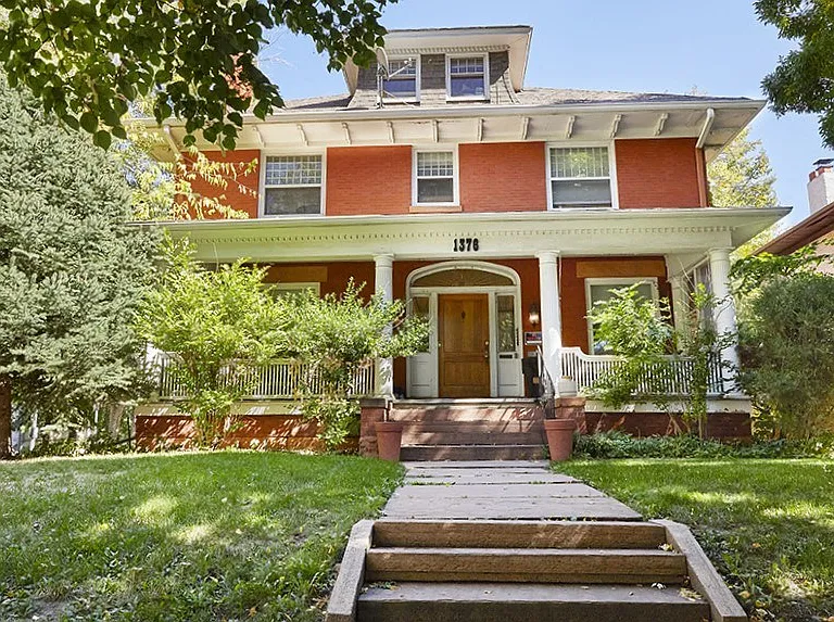 1376 N Williams St — Photo 7
