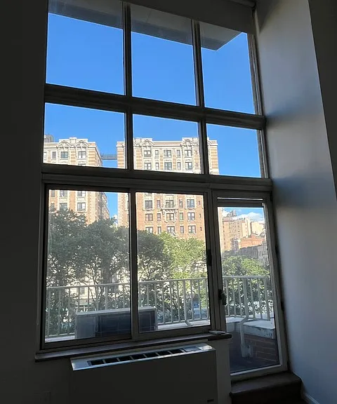 201 W 72nd St #4M — Photo 3