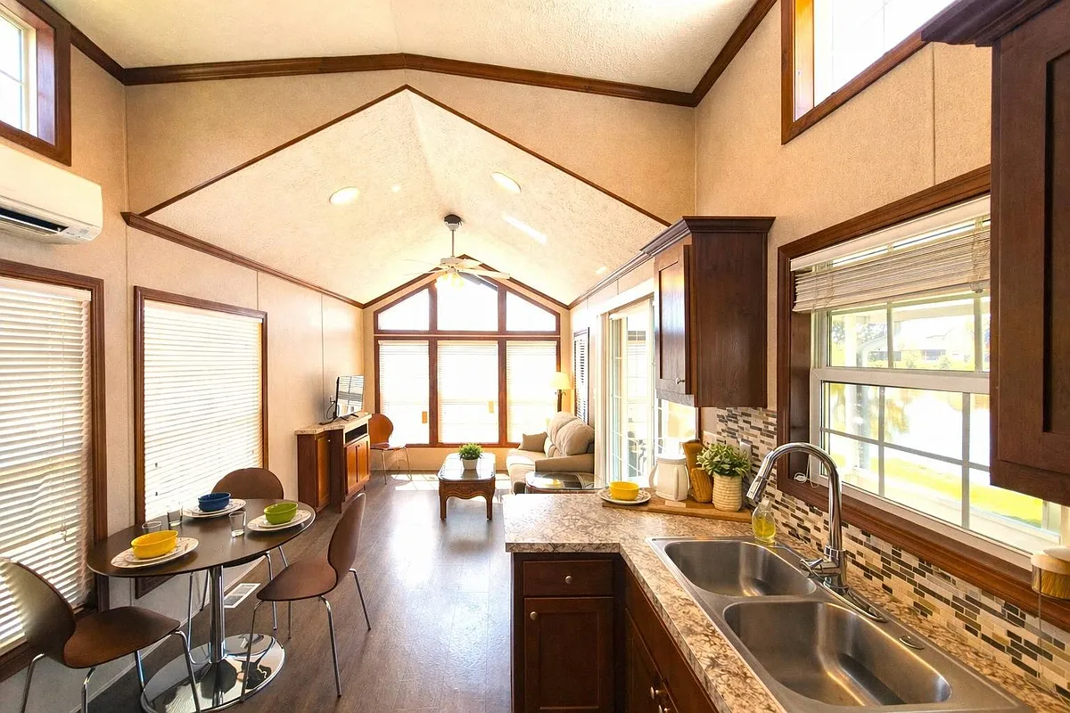 Building Photo - 200 S Banana River Dr #B1