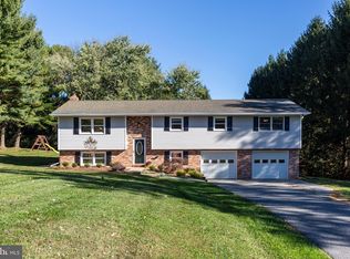 1202 Frizzell Rd, Westminster, MD 21157