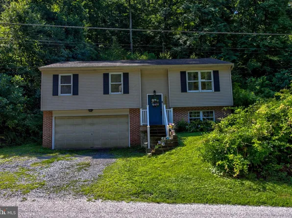 532 Bridge Valley Rd, Pequea, PA 17565