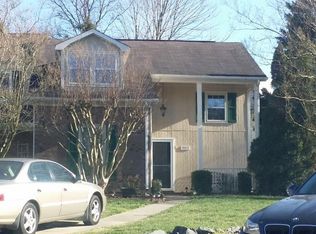 6811 Copernicus Cres, Charlotte, NC 28226
