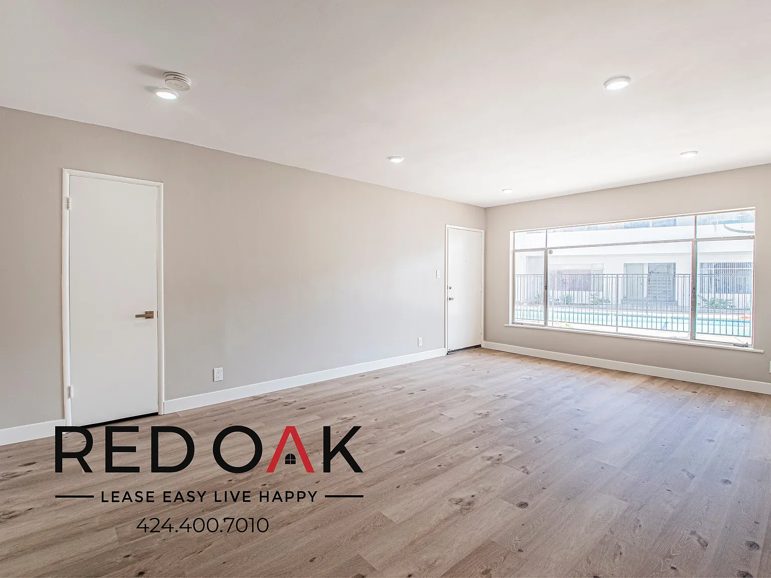 Impressive One Bedroom with a Private Balcony, On-Site Laundry, and Included Parking ~ In Prime LA! — Photo 2