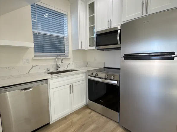 2610 45th Ave, Sacramento, CA 95822