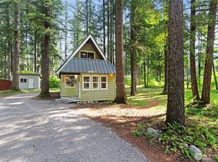 6182 Chestnut Drive, Maple Falls, WA 98266