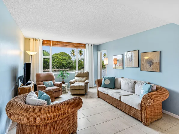 1820 New Palm Way #103, Boynton Beach, FL 33435