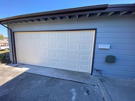 4th image of 13942 Barrydale St
