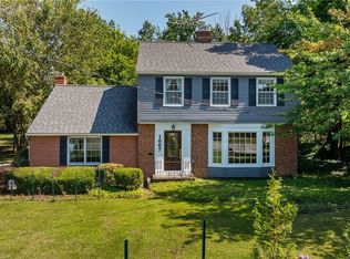 1667 Richmond Rd, Lyndhurst, OH 44124