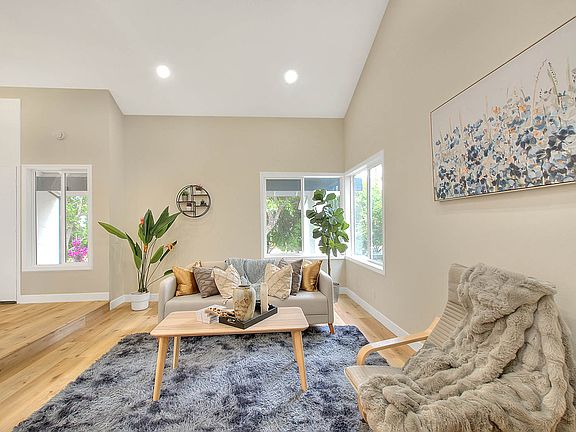5th image of 6087 Carol Ave