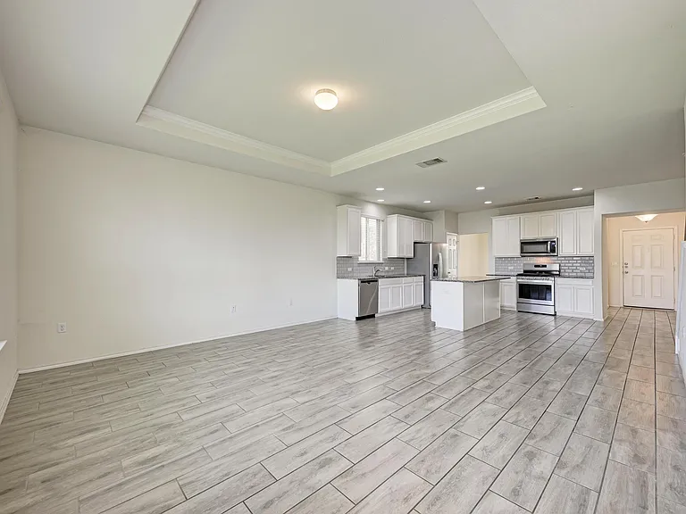 11809 Eragon Dr — Photo 16