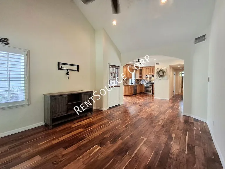 23902 Ranney House Ct — Photo 6