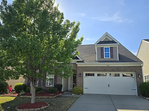 5021 Kinross Ln Photo 1