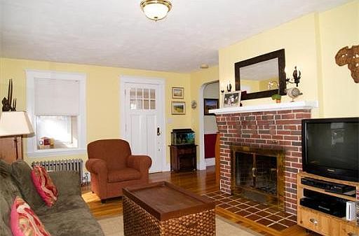 4th image of 8 Grandview Ave