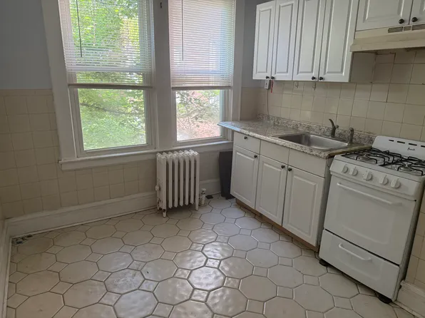 264 Davis Ave, Kearny, NJ