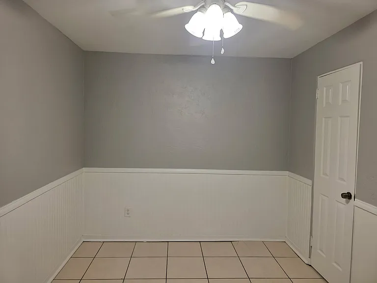 1111 Ocean Shore Blvd #B — Photo 4