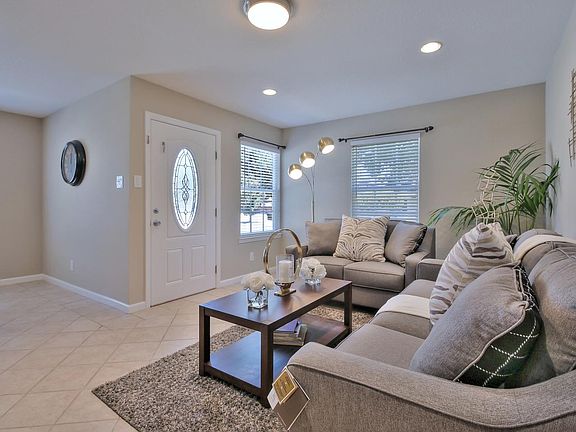 3rd image of 432 E McKinley Ave