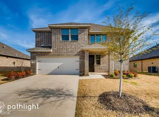 1136 Flamingo Rd, Forney, TX 75126