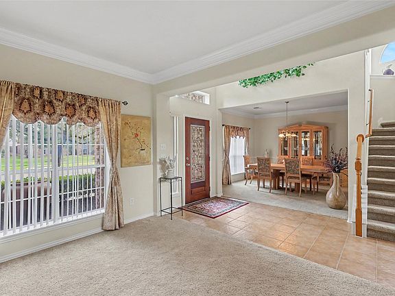 3rd image of 9815 Elizabeths Glen Ln