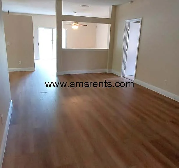 1812 Concord Dr — Photo 12