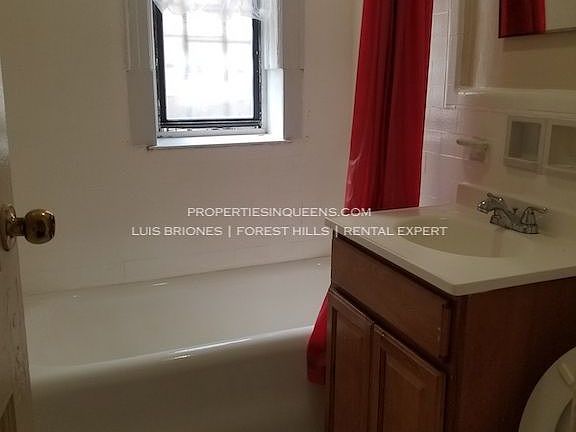 4th image of 8622 98th St #3E
