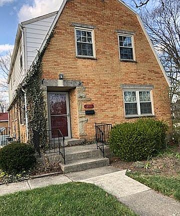 4th image of 2419 Delaine Ave