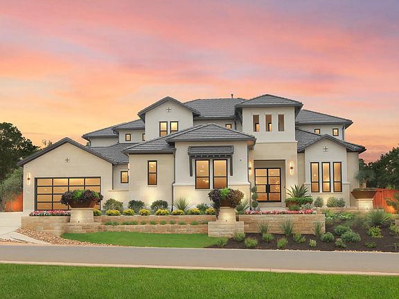 The Lynmar II Exterior