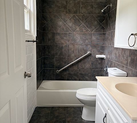 5th image of 2950 Semmes St #3
