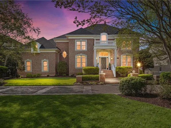 4007 River Park Dr, Suffolk, VA 23435