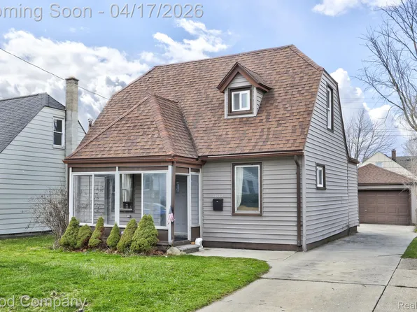 23067 Hazelwood Ave, Hazel Park, MI 48030