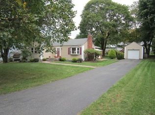 21 Charles St, Randolph, NJ 07869