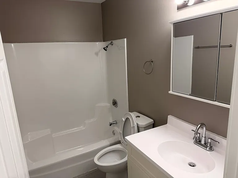 1441 E Ports O Call Dr — Photo 14