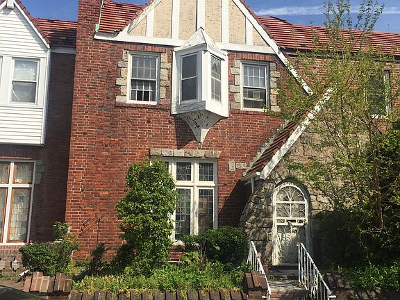5th image of 130-11 224 St #House
