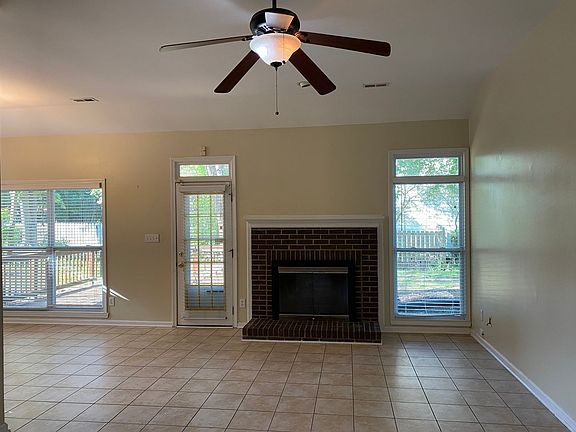4th image of 8624 Castlebay Dr