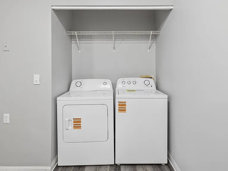Timbercreek Apts — Photo 58