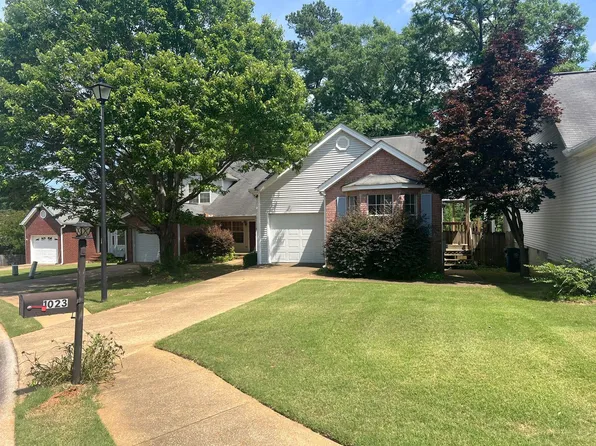1023 Yellowhammer Ln, Northport, AL 35476