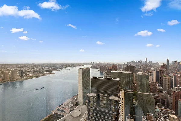 Rented by Compass | media 22