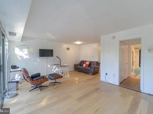 700 7th St SW APT 129, Washington, DC 20024