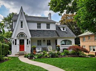 95 Inglewood Dr, Mt Lebanon, PA 15228