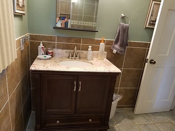 3rd image of 2956 Glenhaven Dr
