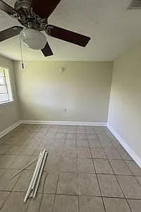 3 bed, 2.0 bath, 1203 sqft, $1,701 — Photo 4