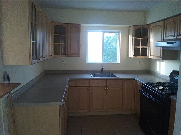 4th image of 644 Beach 64 St #2