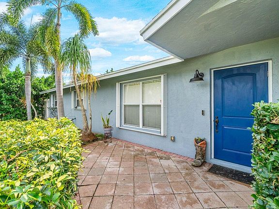 4th image of 3636 Barkis Avenue