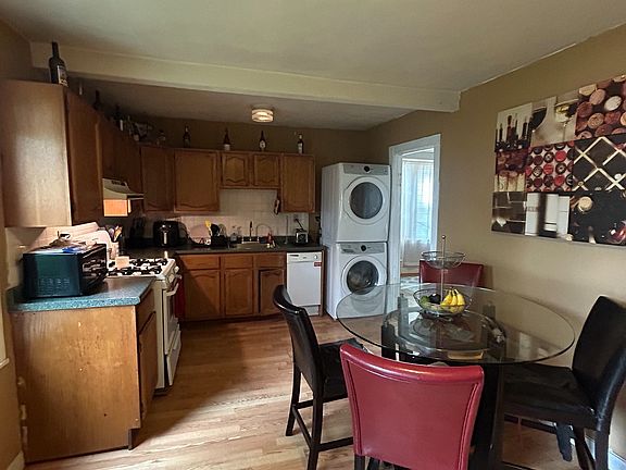 3rd image of 29 Newcastle Rd