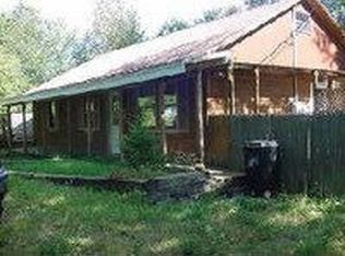 24 School St, Saranac Lake, NY 12983