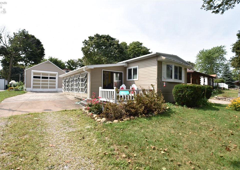 1st image of 5268 E Lawrence Dr
