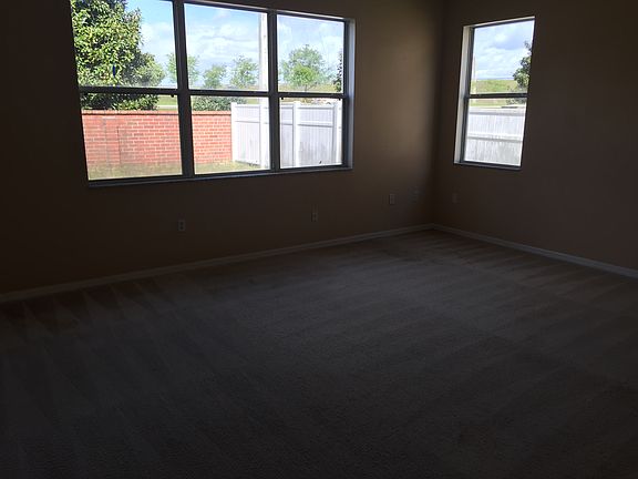 3rd image of 10030 Stratford Pointe Ave