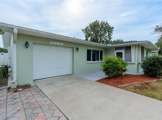 3603 York Dr W, Bradenton, FL 34205